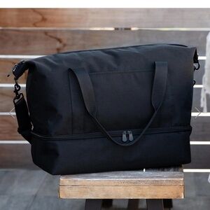 LO & SONS CATALINA DELUXE CANVAS WEEKENDER BAG